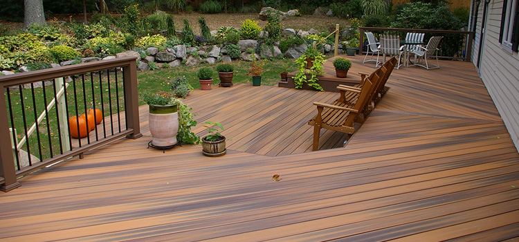 Best Composite Decking in Arcadia, CA